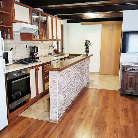 Kuca Za Odmor Pri Brozu Apartment Kumrovec ภายนอก รูปภาพ