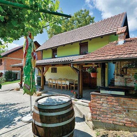 Kuca Za Odmor Pri Brozu Apartment Kumrovec ภายนอก รูปภาพ