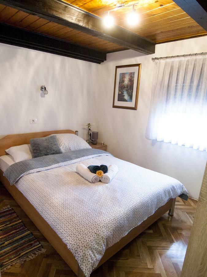 Kuca Za Odmor Pri Brozu Apartment Kumrovec ภายนอก รูปภาพ
