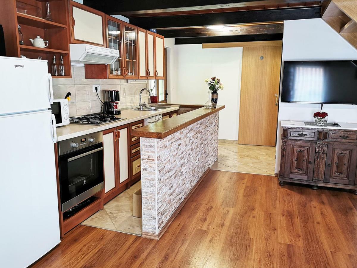 Kuca Za Odmor Pri Brozu Apartment Kumrovec ภายนอก รูปภาพ
